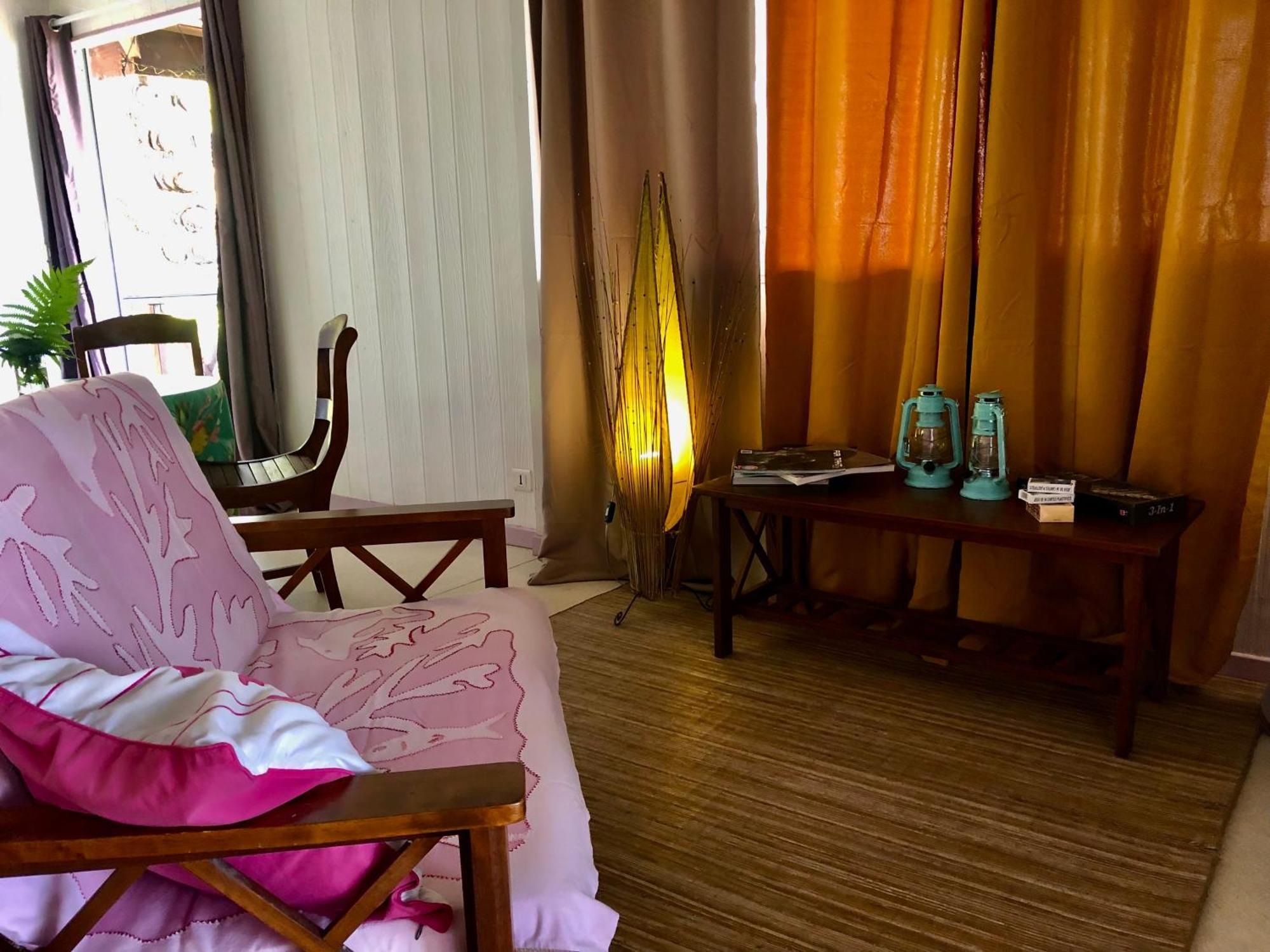 Fare Mirimiri Villa อุตูโรอา ภายนอก รูปภาพ
